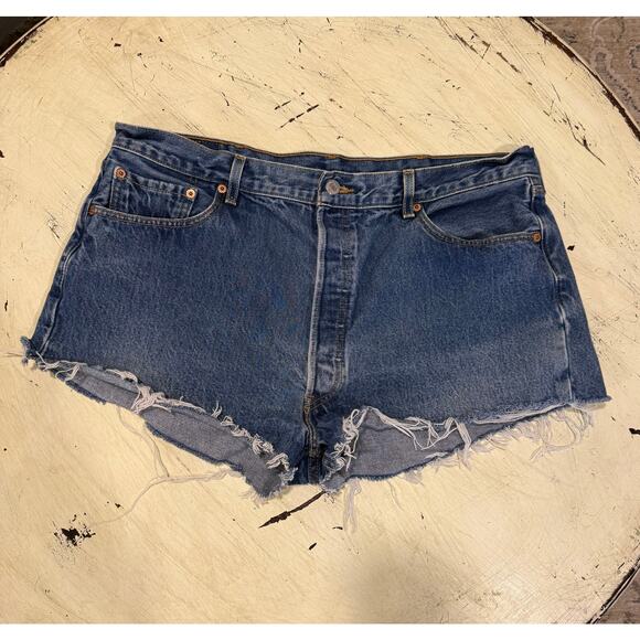 Levi's 501XX Denim Jean Cut Off Shorts Women's Size 30 Summer - Picture 1 of 7